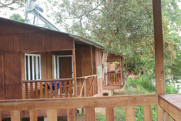 Spirit Garden Guesthouse, Tân Phú