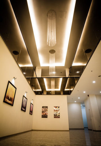 Golden Roof Hotel, Kinta