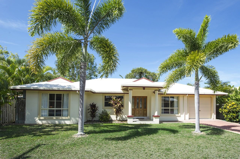 Exterior & Views 2, Island Dreams, Magnetic Island