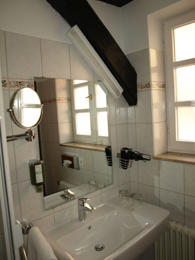 Bathroom 4, Hotel Alt Warburg, Höxter