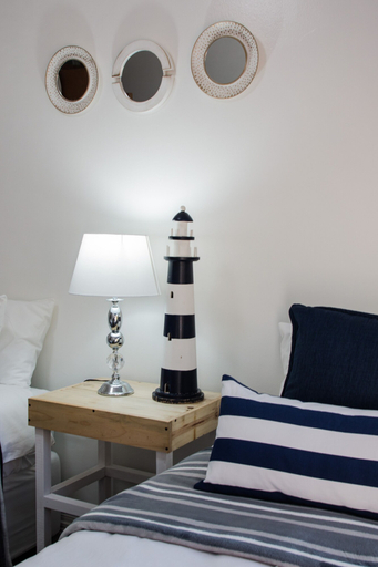 Others 3, Anchor Guesthouse, Gert Sibande