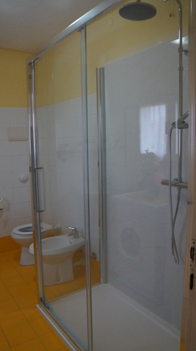 Bathroom 5, Zaffiro Blu Airport, Bergamo