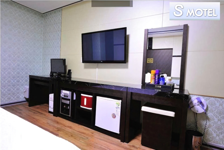 Others, S Motel, Yeosu