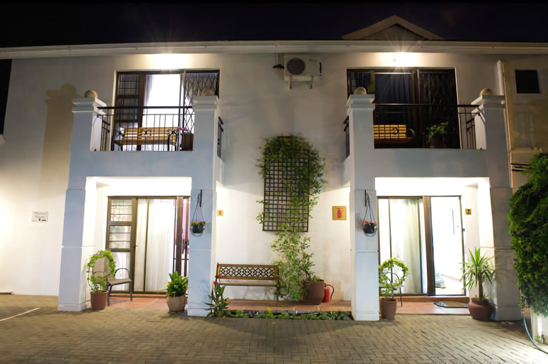 Public Area 2, La Boheme Guesthouse, Mangaung