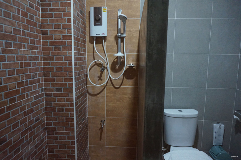 Bathroom 3, Chic Living Hotel, Muang Ubon Ratchatani