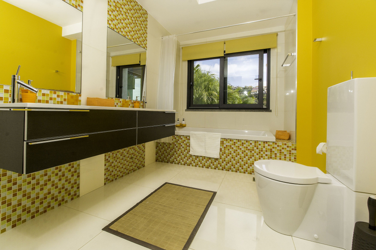 Bathroom 5, Villa Skylark - by LovelyStay, Ponta do Sol