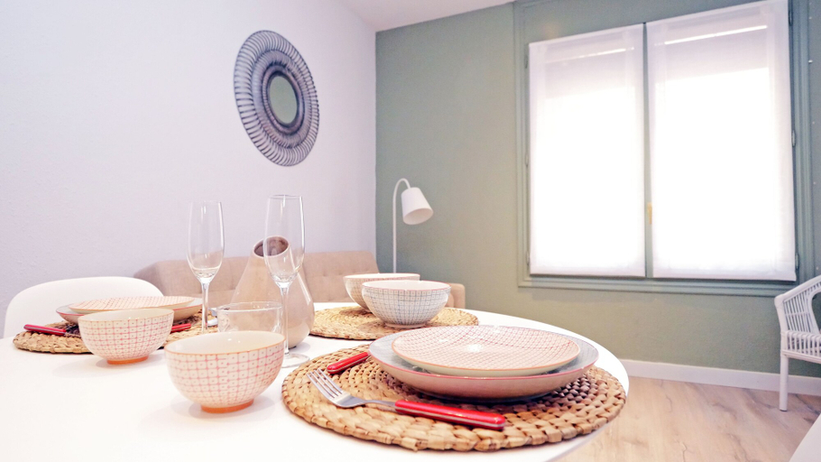 Food & Drinks, Apartamentos Gracia 4, Tarragona