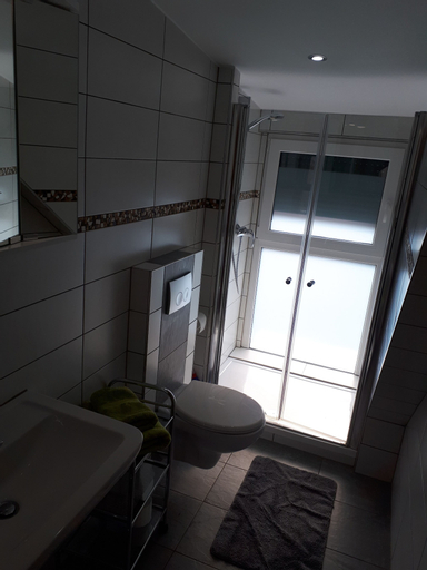 Bedroom 4, Sarahs Klein aber fein, Neunkirchen