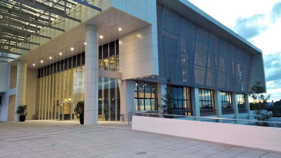 UCSI Hotel Kuching, Kuching