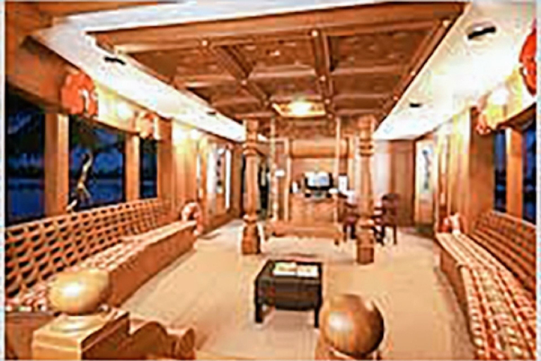 GuestHouser 3 BHK Houseboat e567, Alappuzha