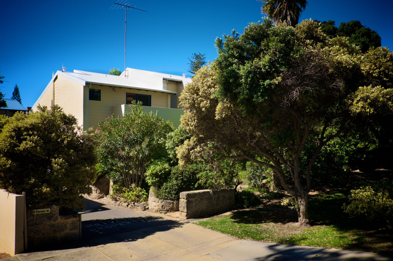 Cottesloe Artist's Beach Retreat, Cottesloe