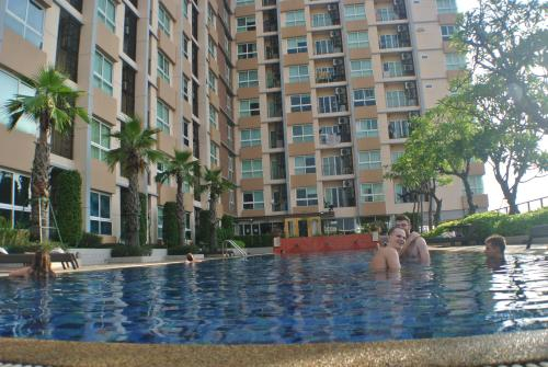Apartment Near On Nut BTS Station, Khlong Toey