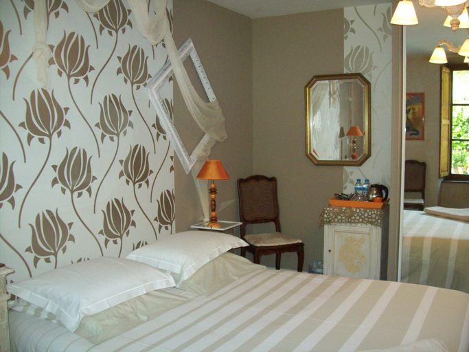 Bedroom 3, La Guyonnais, Côtes-d'Armor