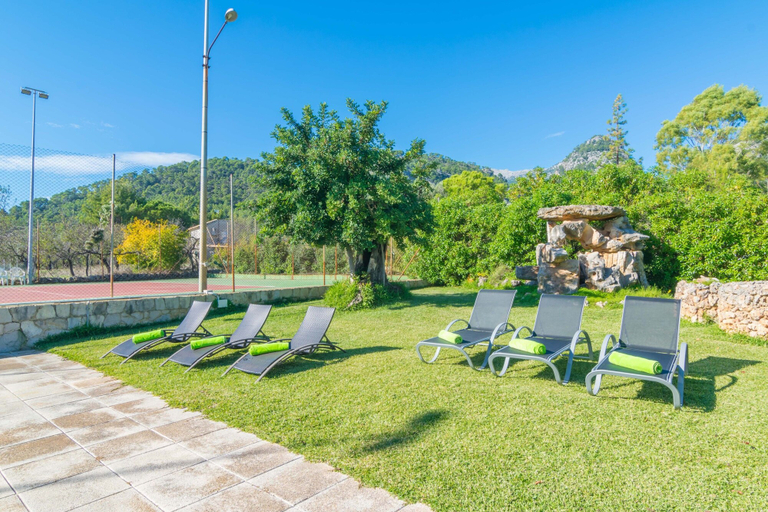 Others 5, Can Calistro in Selva, Baleares