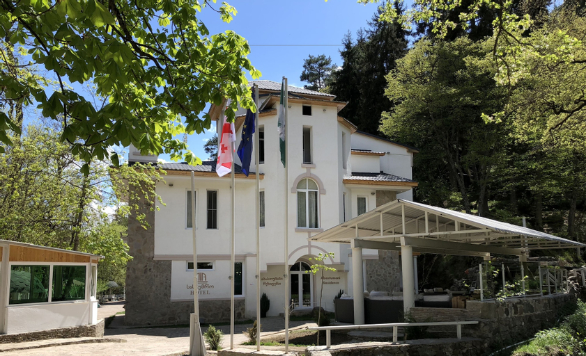 Abastumani Residence, Adigeni