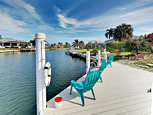 71 Manor Terrace Home, Collier