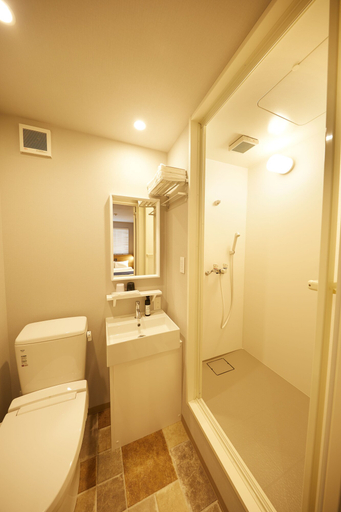 Bathroom 4, Kaja Hotel, Osaka