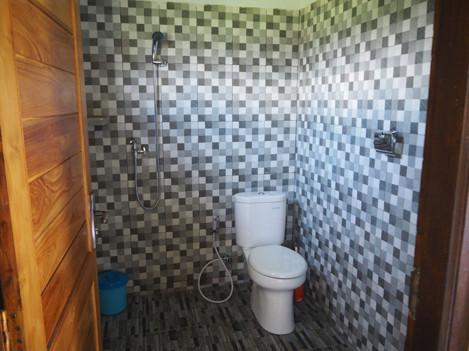 Bathroom 4, Medewi Surf Villa, Jembrana