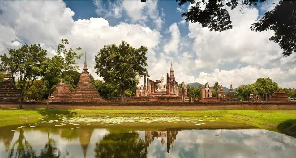 The Old Stay by Sister, Muang Sukhothai
