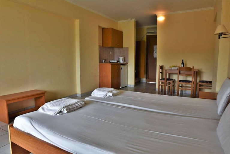 Bedroom 5, Elpida Hotel, Ionian Islands