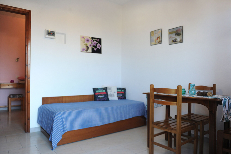 Bedroom 2, Seaview Studios, Central Macedonia