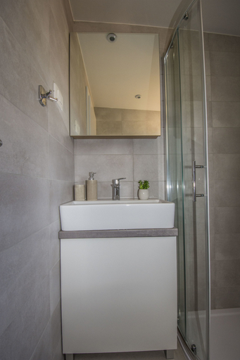 Bathroom 4, Mobile Homes at Camping Ugljan Resort, Preko