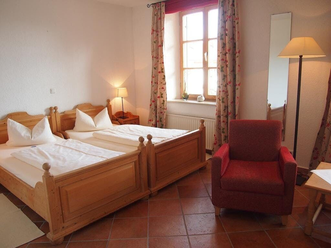Bedroom 2, Der Tegernseer Hof, Miesbach