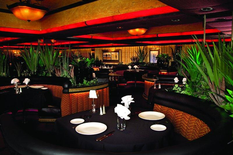 Western Village Inn & Casino, Washoe