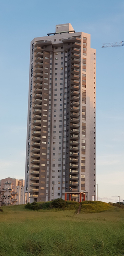 Private Bed and Bathroom in Netanya,