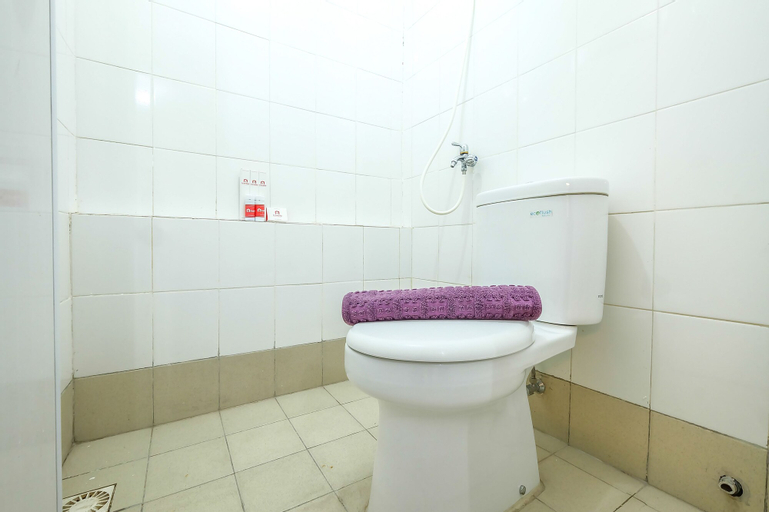 Cozy Stay 2BR Bassura City Apartment near Mall By Travelio, East Jakarta