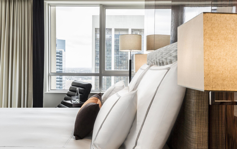 Bedroom 18