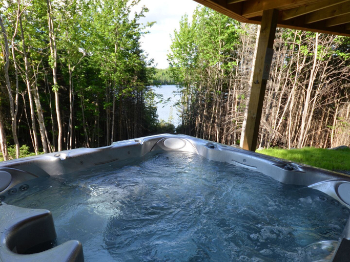 Sport & Beauty 5, Chalets Moonson - Lac Walfred, Les Pays-d'en-Haut
