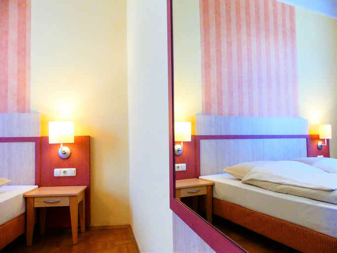 Bedroom 10