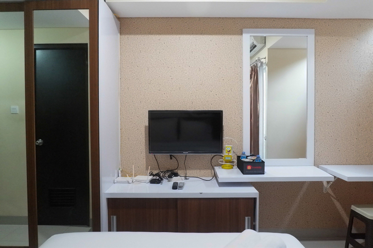 Compact Studio Room at Tamansari Papilio Apartment By Travelio, Surabaya