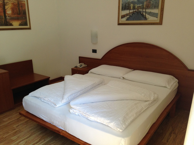 Bedroom 3, Hotel Veronesi, Verona