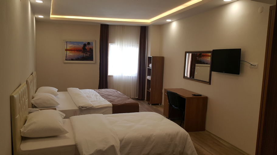 Sanli Hotel Blue, Merkez