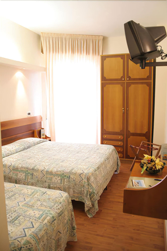 Bedroom 3, Hotel Sirena, Ancona