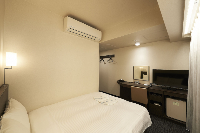 Bedroom 28
