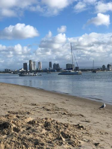 Room in Gold Coast, Gold Coast