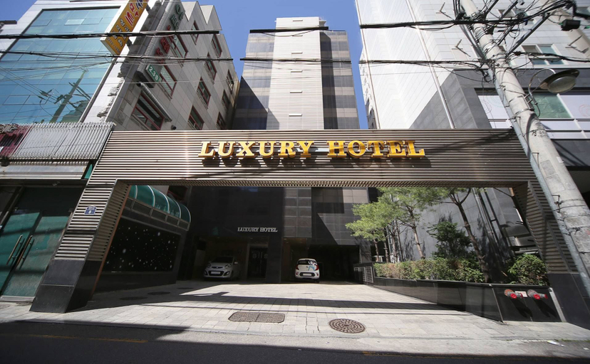 Exterior & Views 2, Dongdaemun Signature Tourist Hotel, Dong-daemun