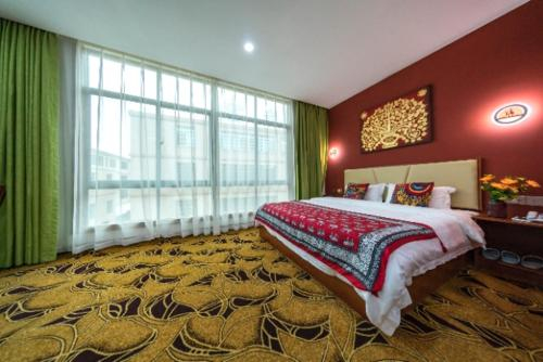 Bedroom 1, Impression Chiang Mai Hotel, Haikou