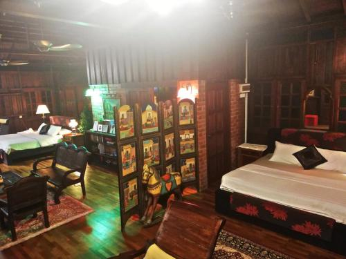 Lowinski Lodge, Seremban