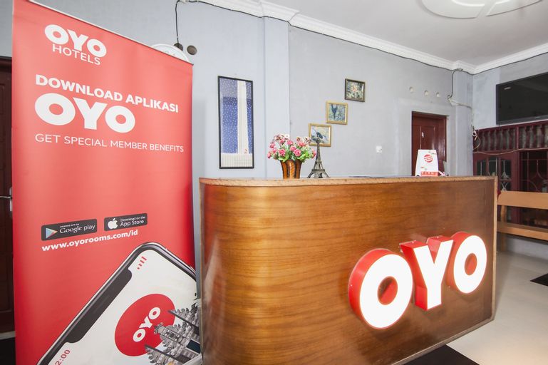 OYO 581 Serdika Pavilion, Karo