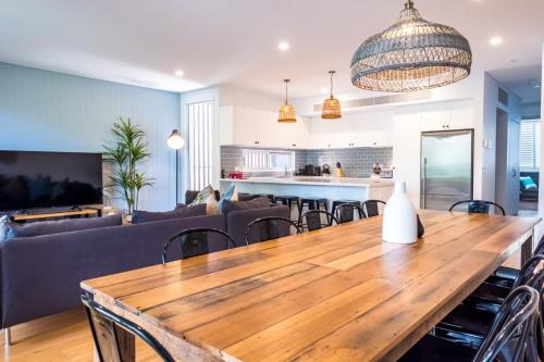 Pandanas Apartments 17A - Mollymook Beach, Shoalhaven - Pt B