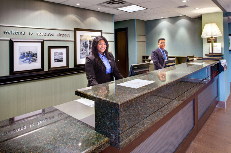 Public Area 2, Hampton Inn & Suites by Hilton Toronto Airport, Peel