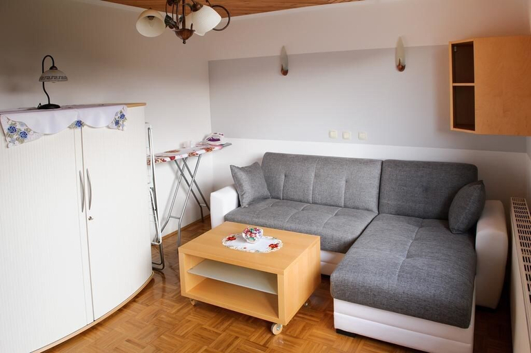 Others 4, Apartments Olimian, Bistrica ob Sotli