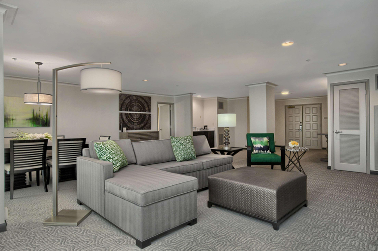 Bedroom 4, DoubleTree by Hilton at the Entrance to Universal Orlando, Orange