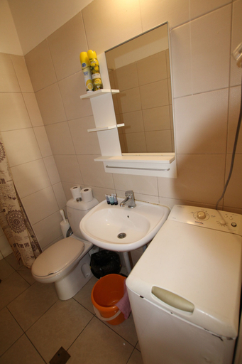 Bathroom 4, Arendalzrail Apartments - Yoseftal Street 3