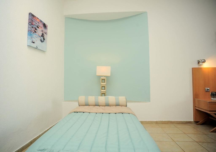 Bedroom 2, Kapsohora Inn Hotel, Central Macedonia