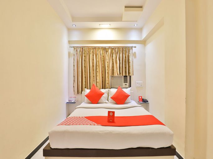 OYO 11578 Nova Hotel Nildeep, Rajkot